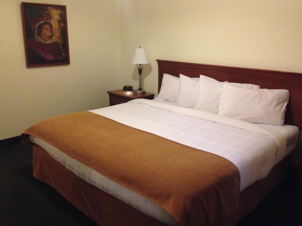 Ptarmigan Inn Hay River Cameră foto
